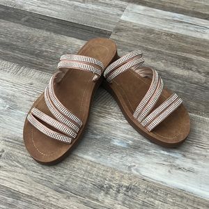 EUC sparkly blush sandals